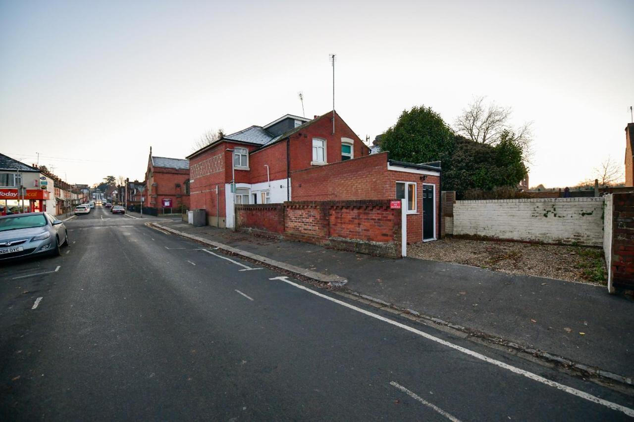 Beautiful Accommodation Near Reading City Centre Exterior photo