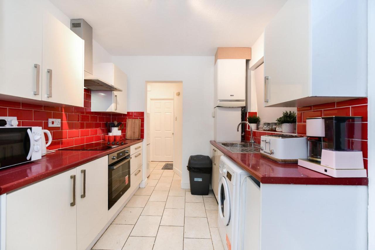 Beautiful Accommodation Near Reading City Centre Exterior photo