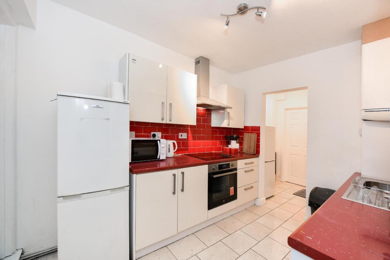 Beautiful Accommodation Near Reading City Centre Exterior photo