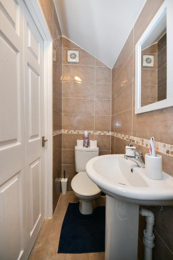 Beautiful Accommodation Near Reading City Centre Exterior photo